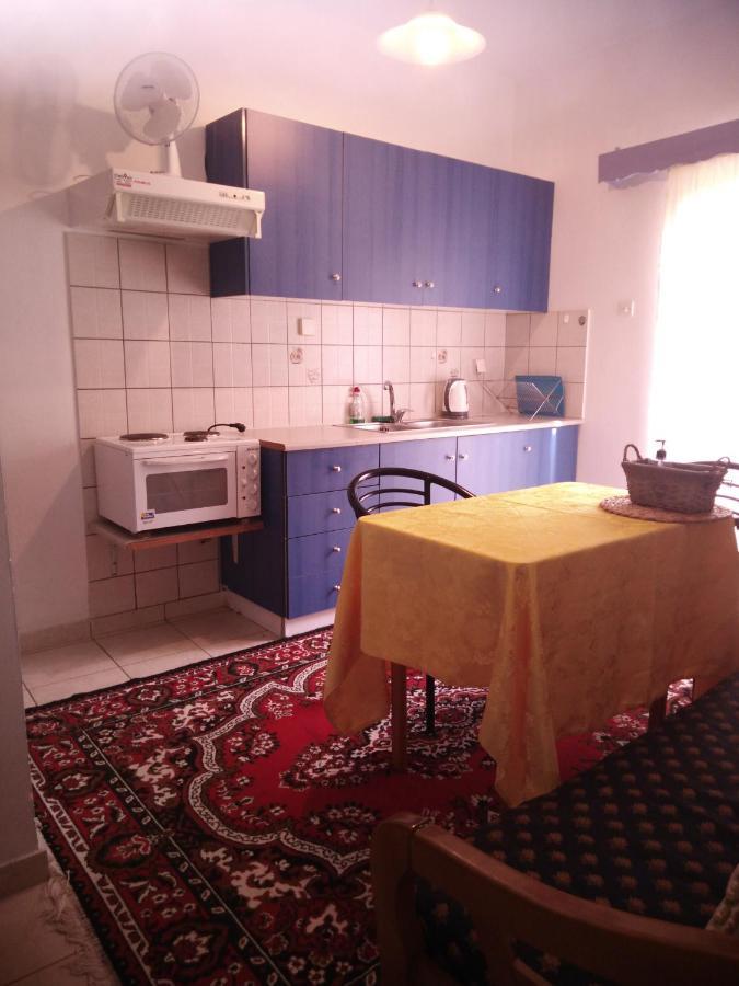 ΑΡΜΟΝΊΑ ΔΙΑΜΕΡΙΣΜΑ, ΚΑΛΑΜΑΤΑ-HARMONY apartment, Kalamata Bagian luar foto